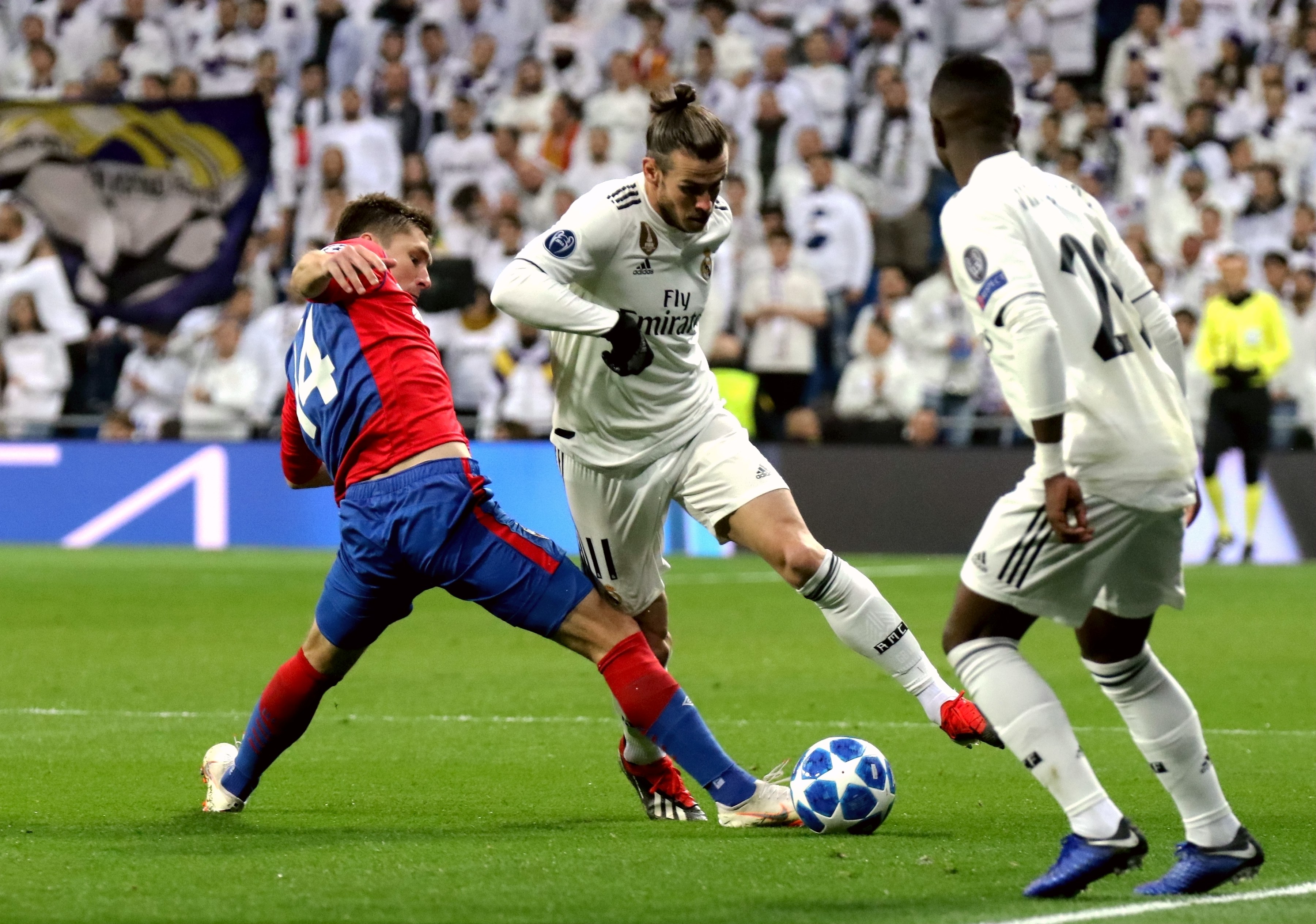 圣诞大战的期待与球队现状（圣诞大战前瞻与球队近况）