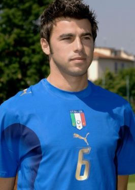 欧冠最新积分榜：拜仁取胜升至第2，利物浦第8，巴萨第14